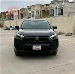 تۆیۆتا ڕاڤ 4